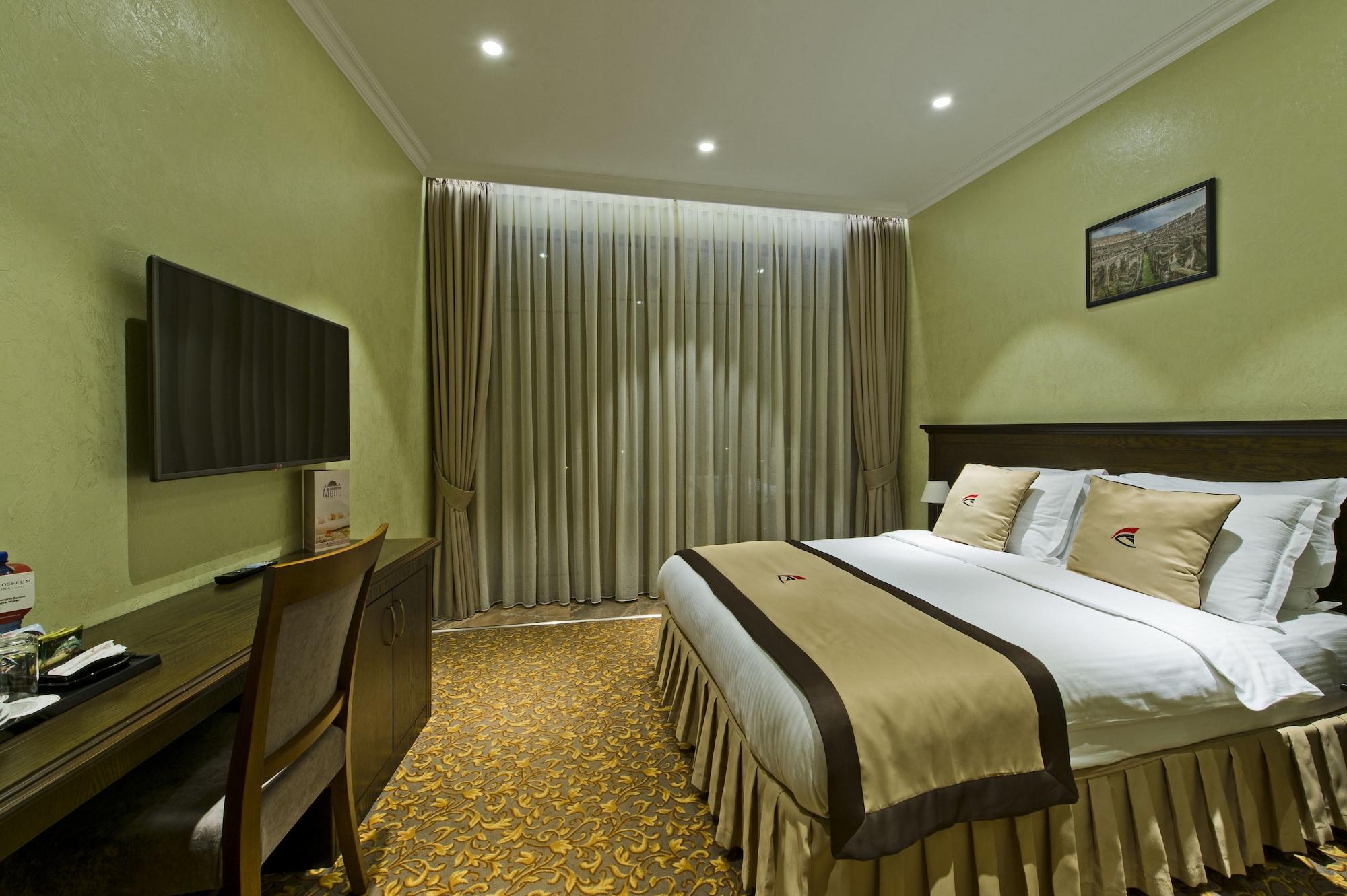 Colosseum Marina Hotel Batumi Bagian luar foto