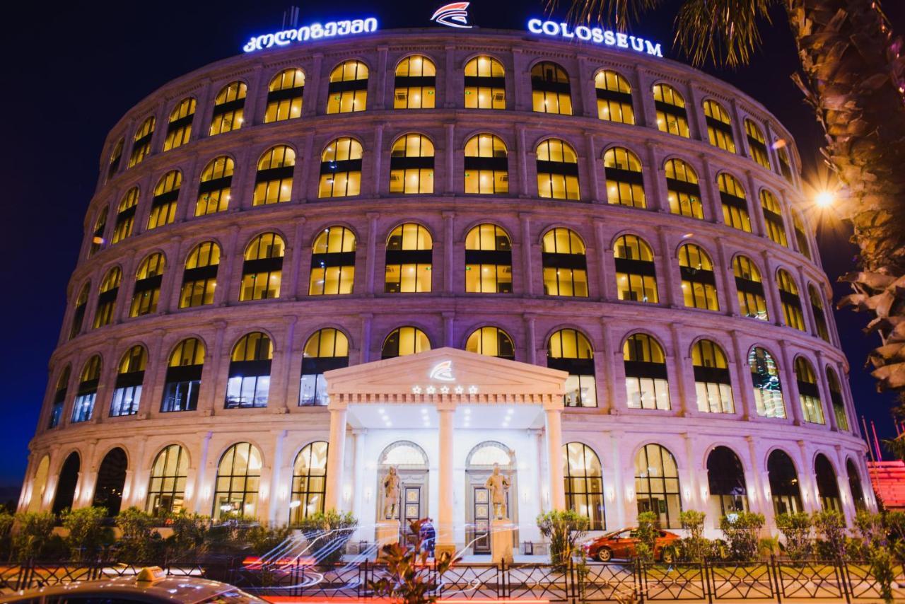 Colosseum Marina Hotel Batumi Bagian luar foto